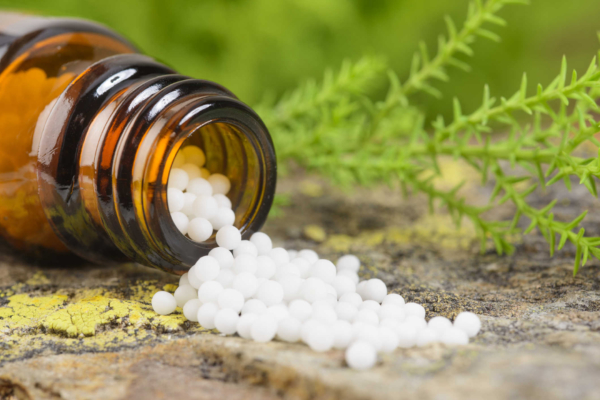 alternative medicine with herbal pills